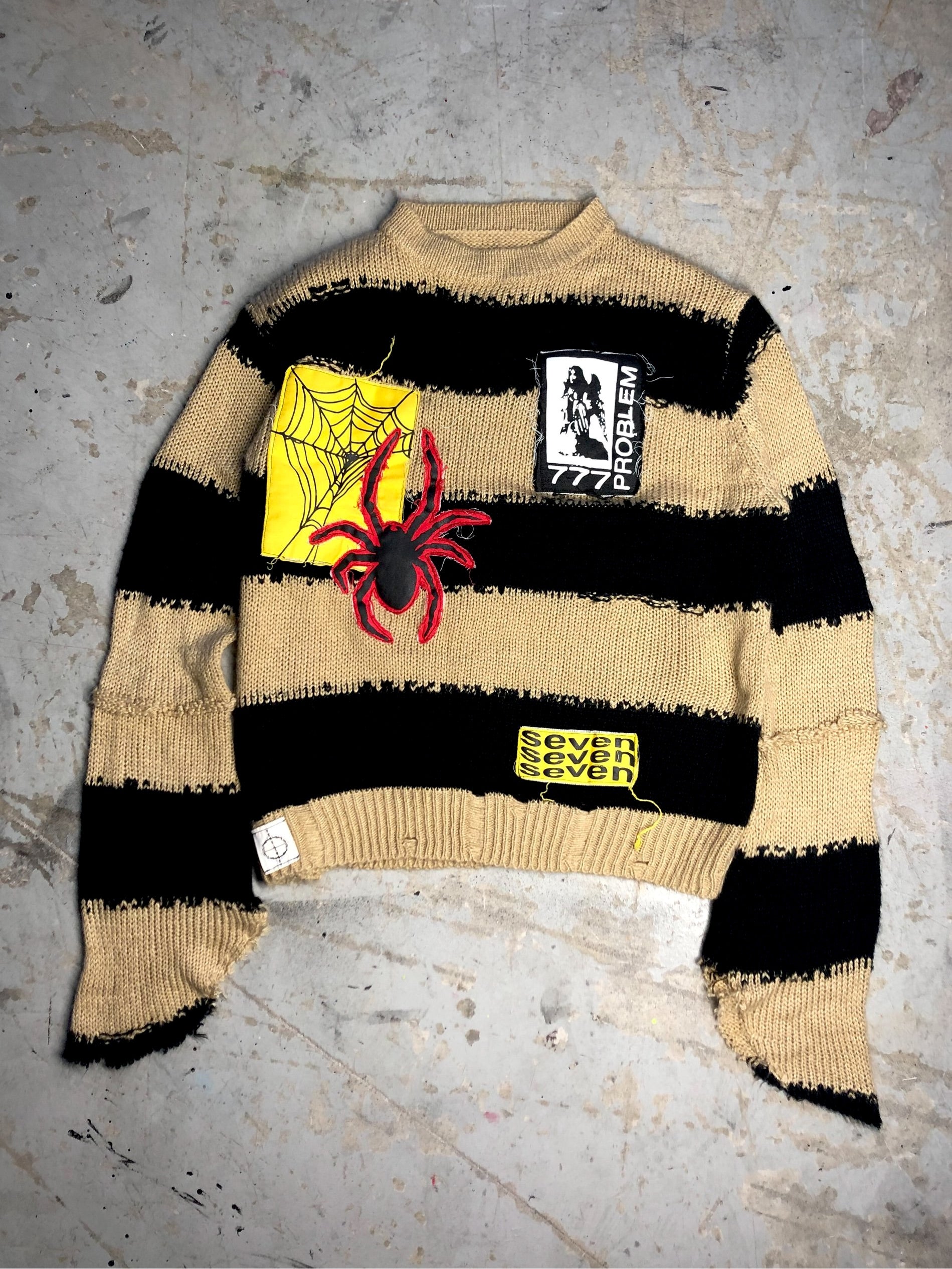 Recluse knit